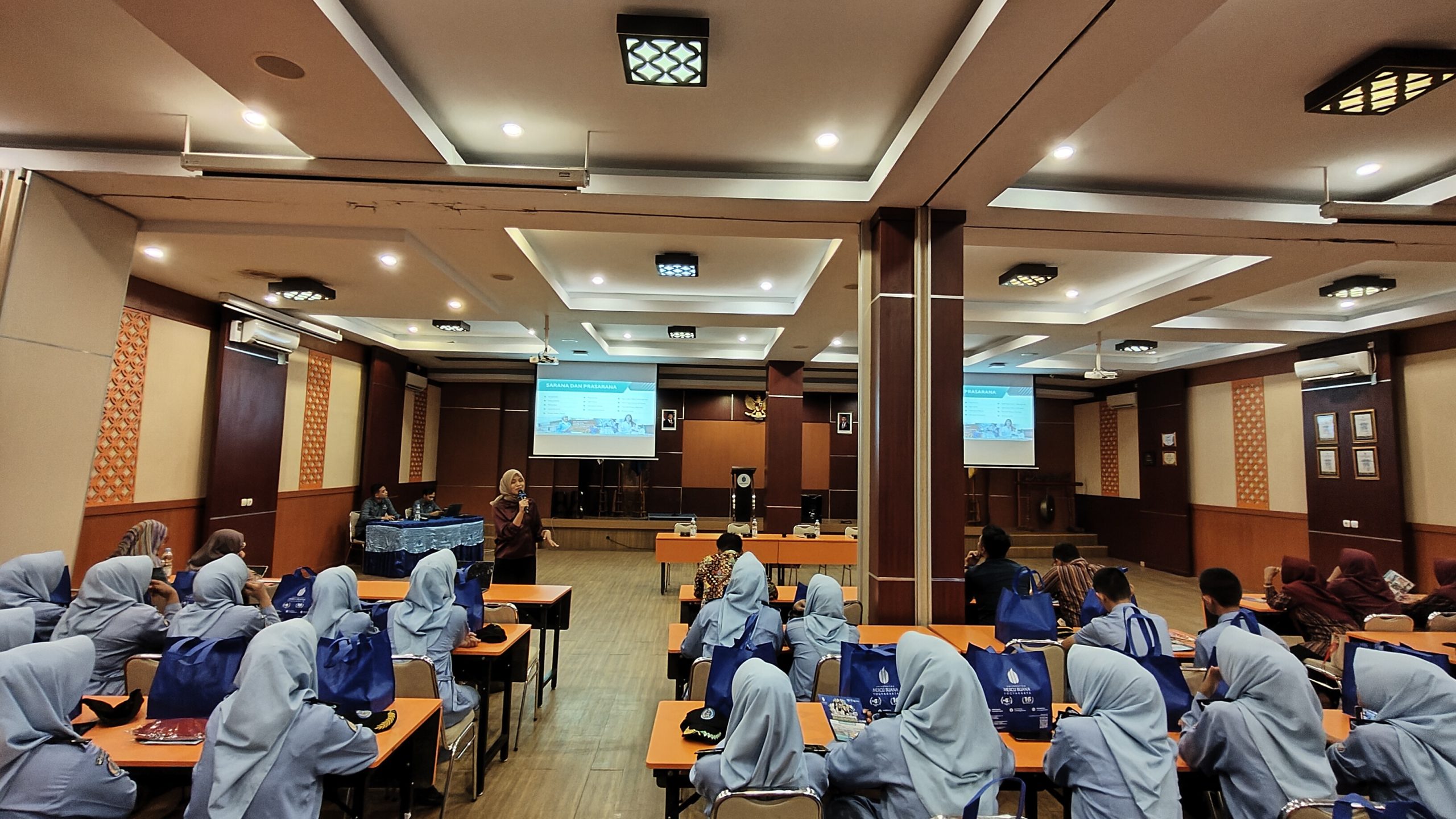 You are currently viewing Kunjungan Edukasi SMK Muhammadiyah 2 Mertoyudan ke Fakultas Agroindustri Universitas Mercu Buana Yogyakarta